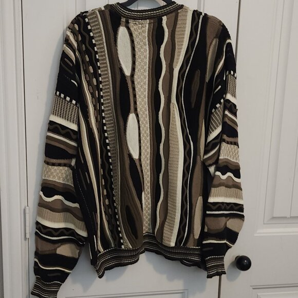 Vintage Bachrach 3 D Patterned Sweater - Men's Size XL - Picture 2 of 8